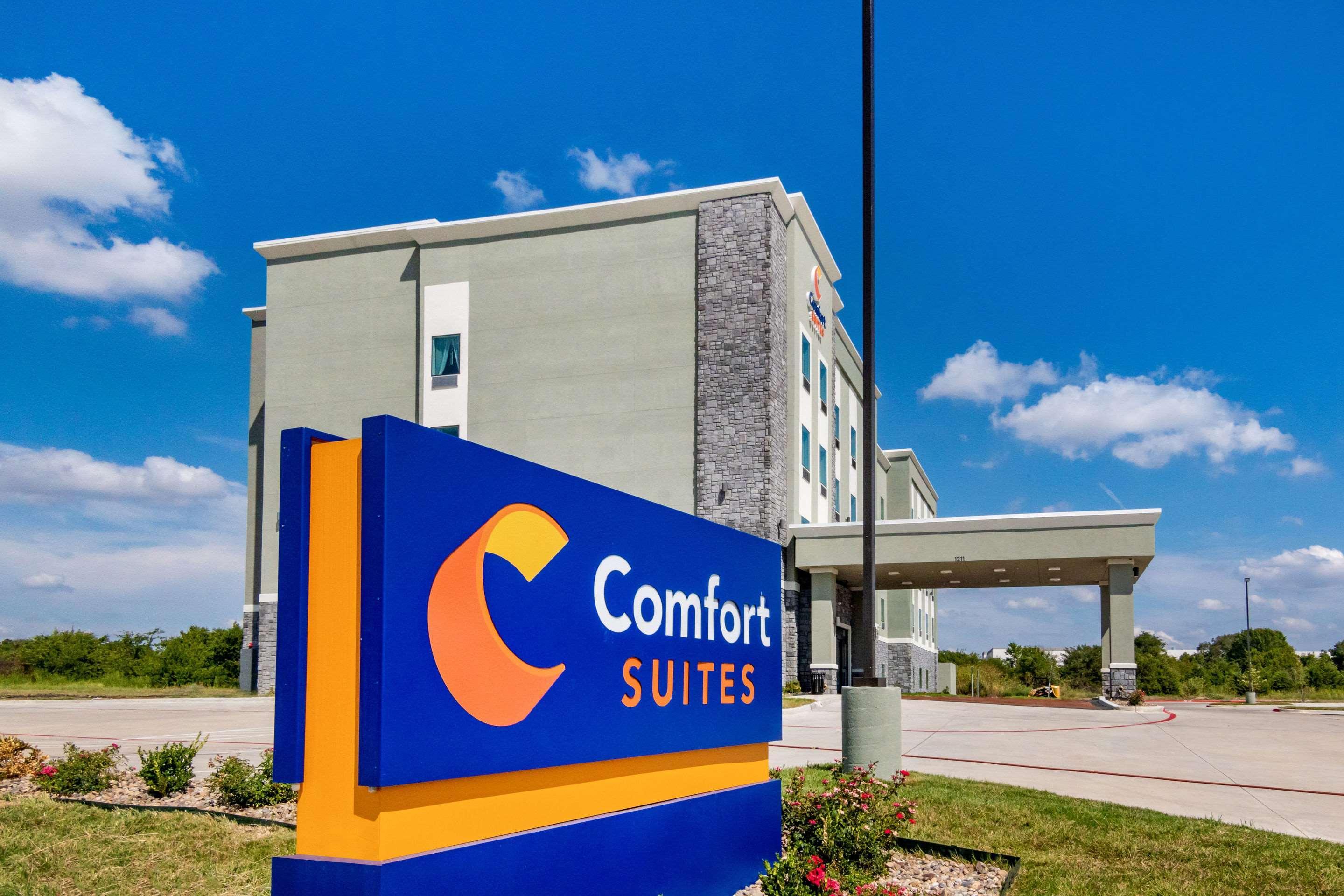 Comfort Suites Desoto Dallas South Екстер'єр фото